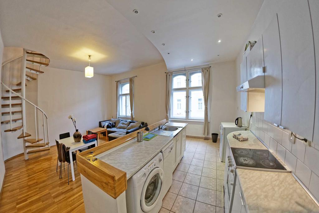 Apartment Na Kozacce 6 Praag Buitenkant foto