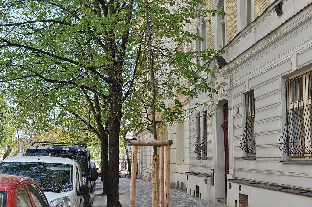 Apartment Na Kozacce 6 Praag Buitenkant foto