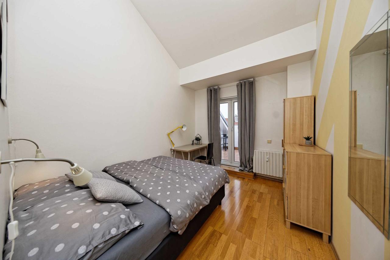 Apartment Na Kozacce 6 Praag Buitenkant foto