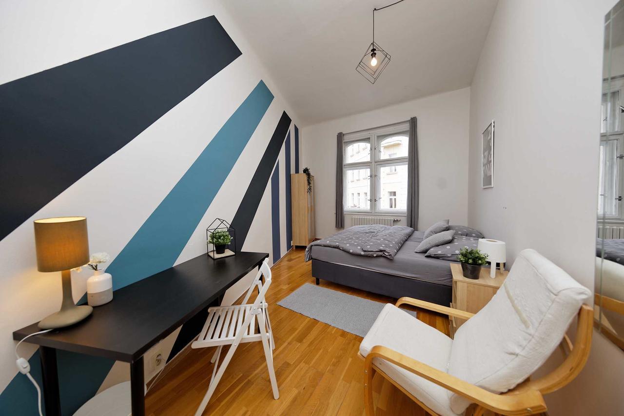 Apartment Na Kozacce 6 Praag Buitenkant foto